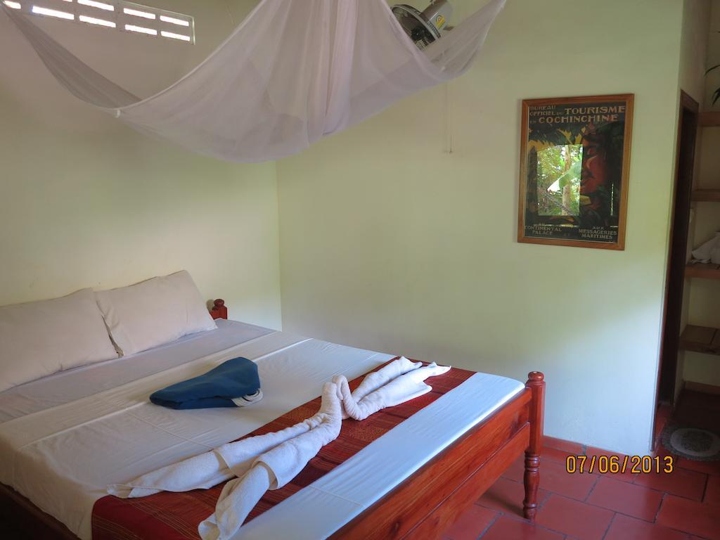 Hotel Botanica Kep Exterior foto
