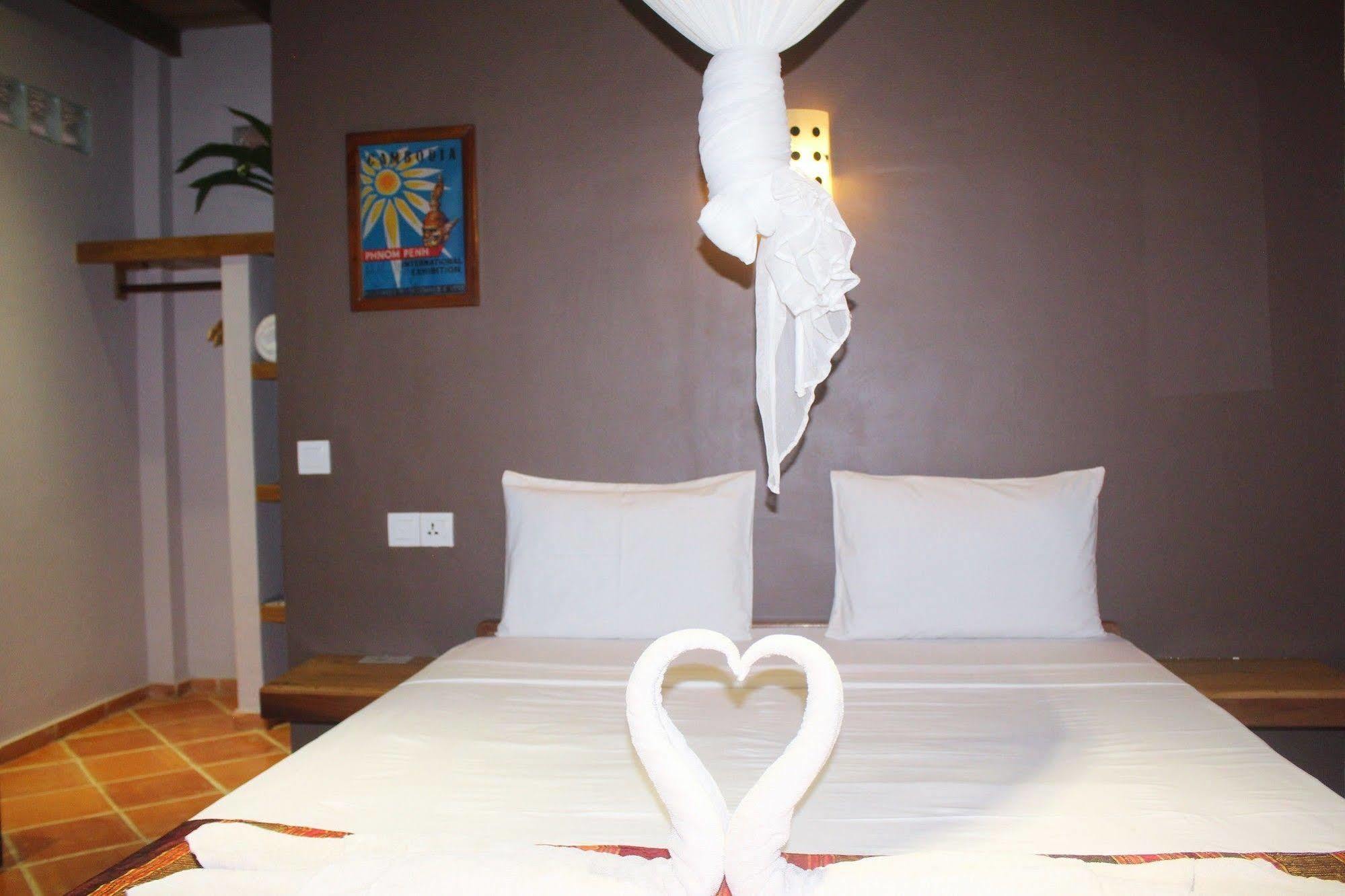Hotel Botanica Kep Exterior foto
