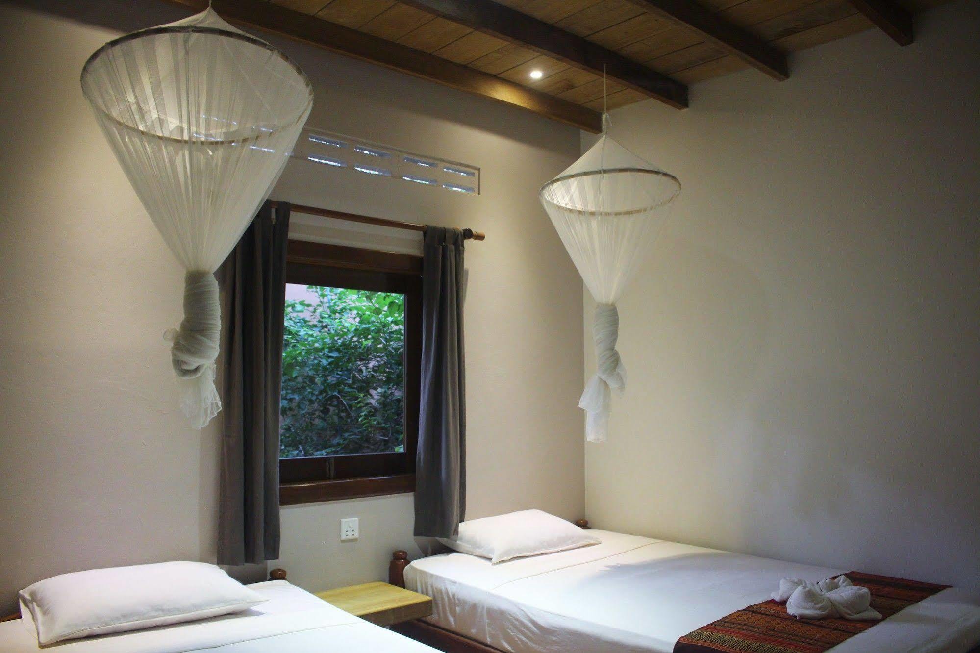 Hotel Botanica Kep Exterior foto
