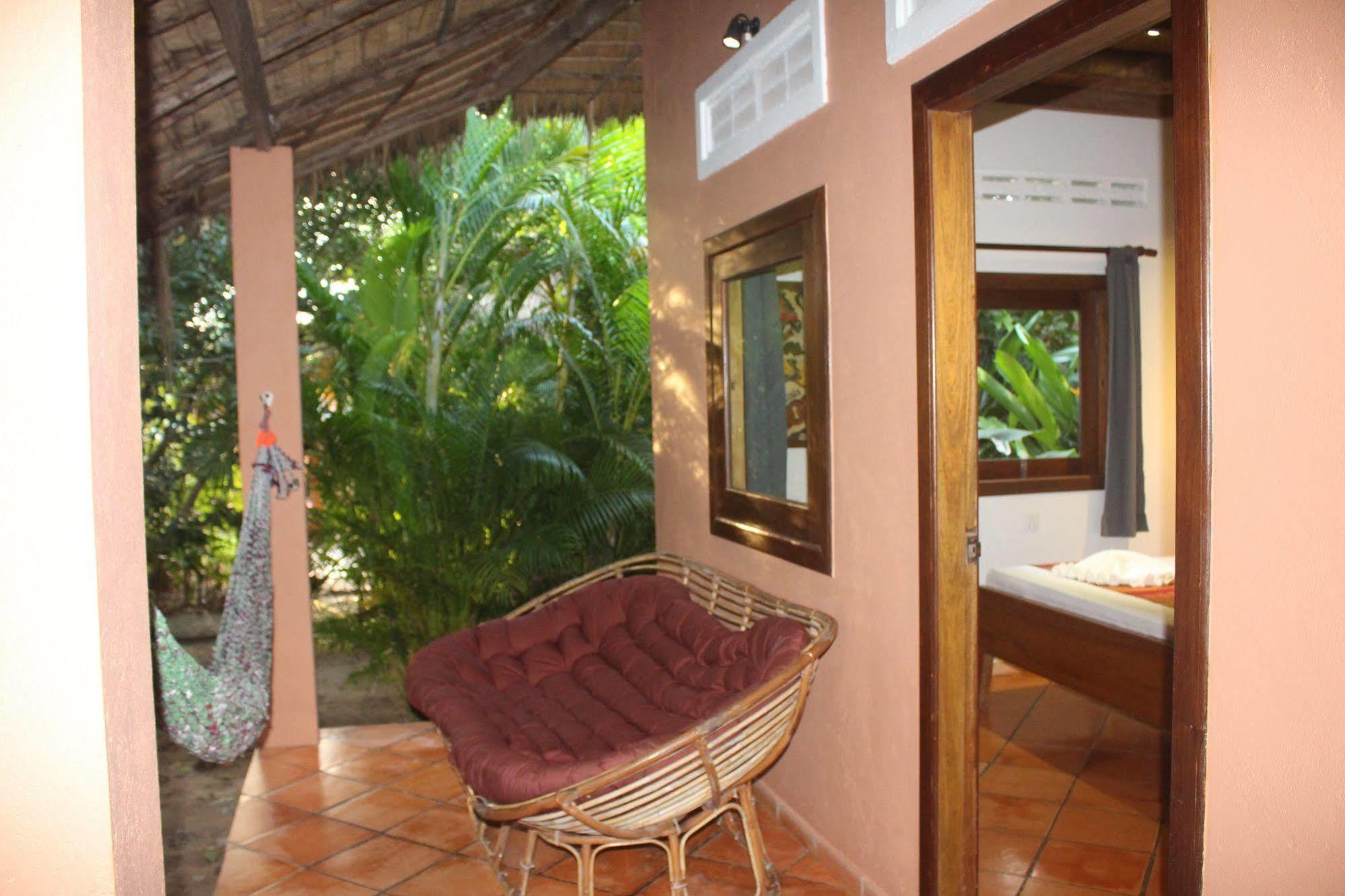 Hotel Botanica Kep Exterior foto